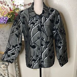 Winding River Gray and Black Flocked Reversible Jacket
